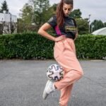 Lisa Zimouche : La Reine du Freestyle Soccer qui Révolutionne le Monde du Football